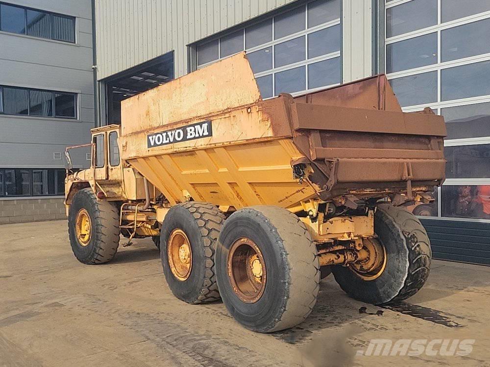 Volvo BM 861 Зчленовані самоскиди