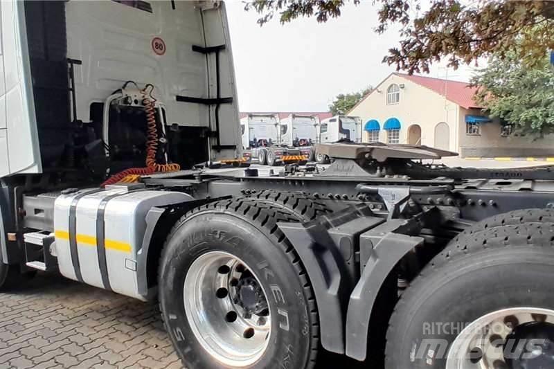 Volvo FH 520 Вантажівки / спеціальні