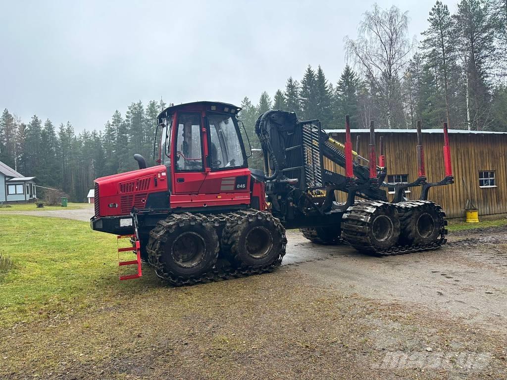 Komatsu 845 Форвардери