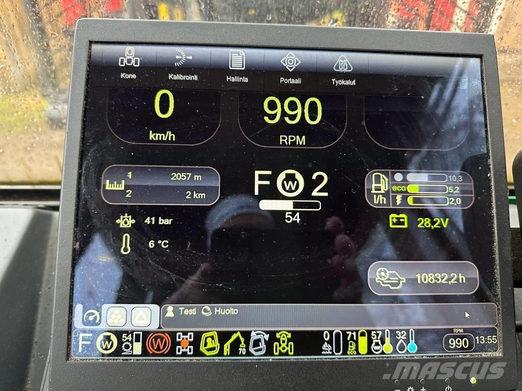 Komatsu 845 Форвардери