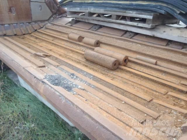 CAT 5230 Екскаватори з прямою лопатою