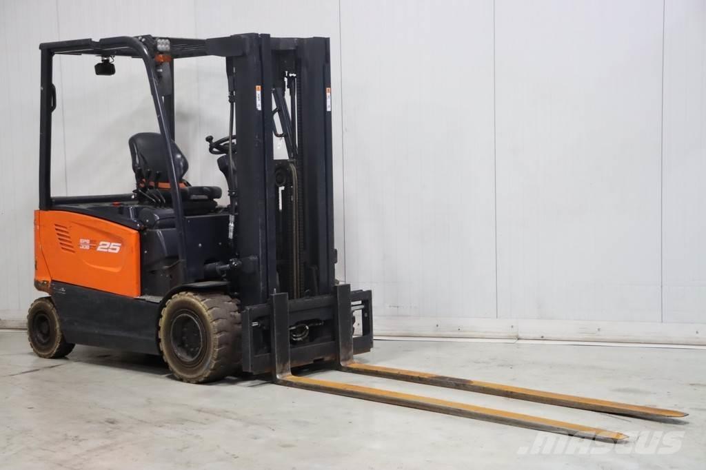 Doosan B25X-7 Електронавантажувачі