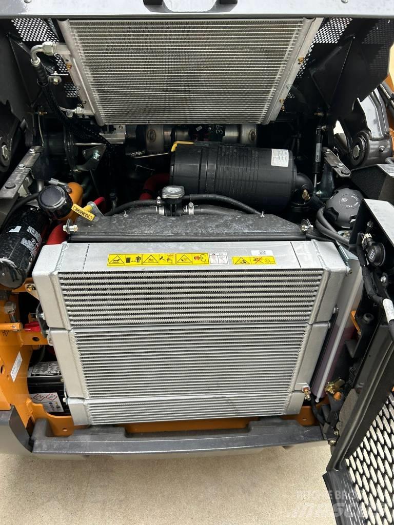 CASE SV185B Міні-навантажувачі