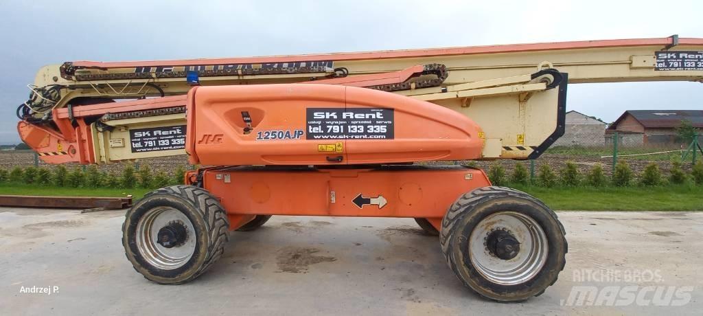 JLG 1250 AJP Колінчаті підйомники