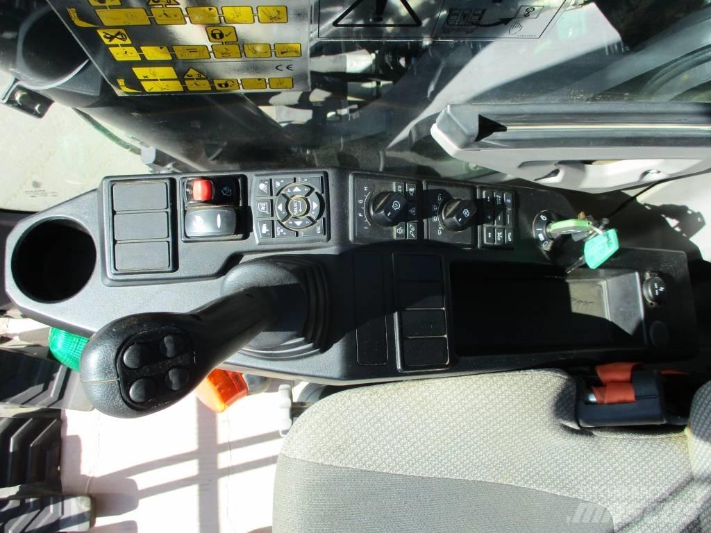 Volvo ECR 355 EL Гусеничні екскаватори