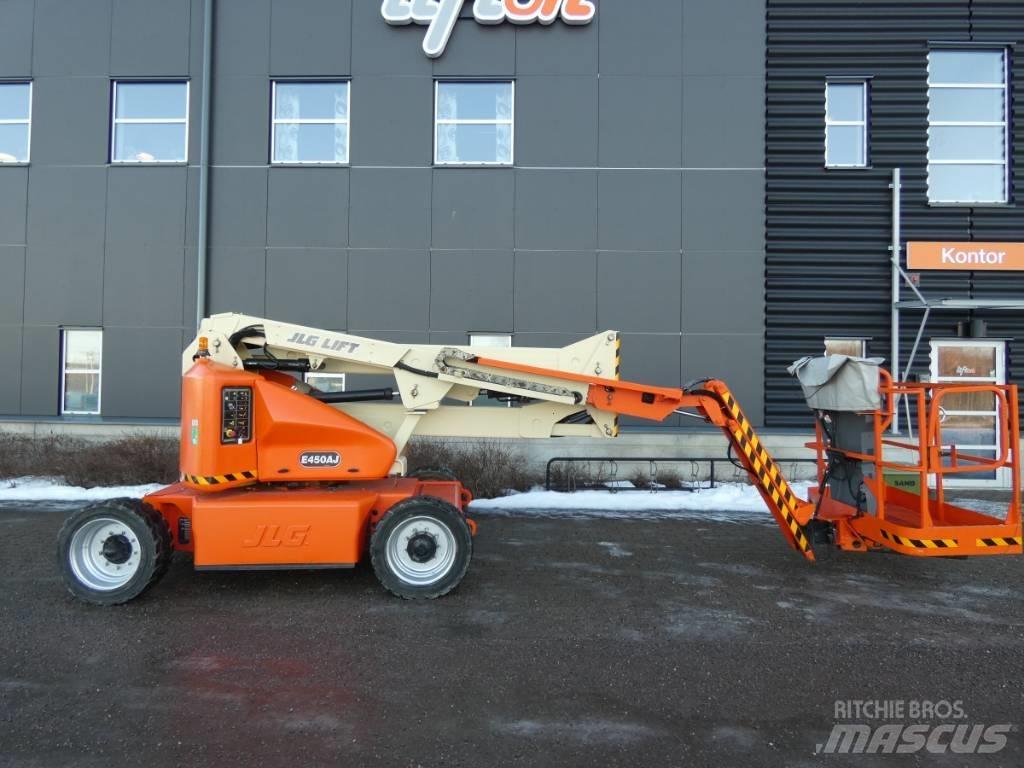 JLG E 450AJ  Bomlift Колінчаті підйомники