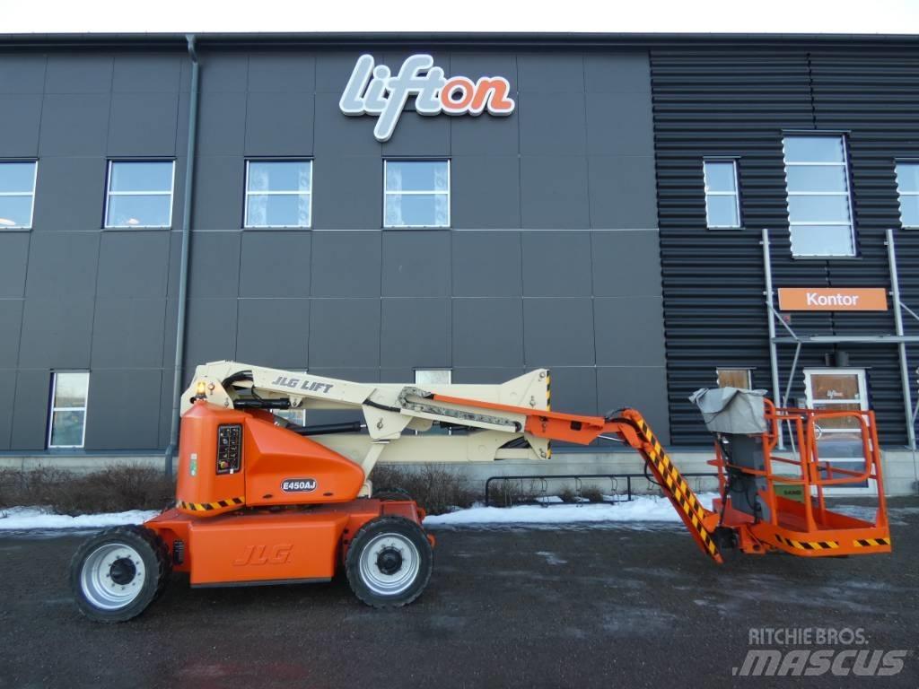 JLG E 450AJ  Bomlift Колінчаті підйомники