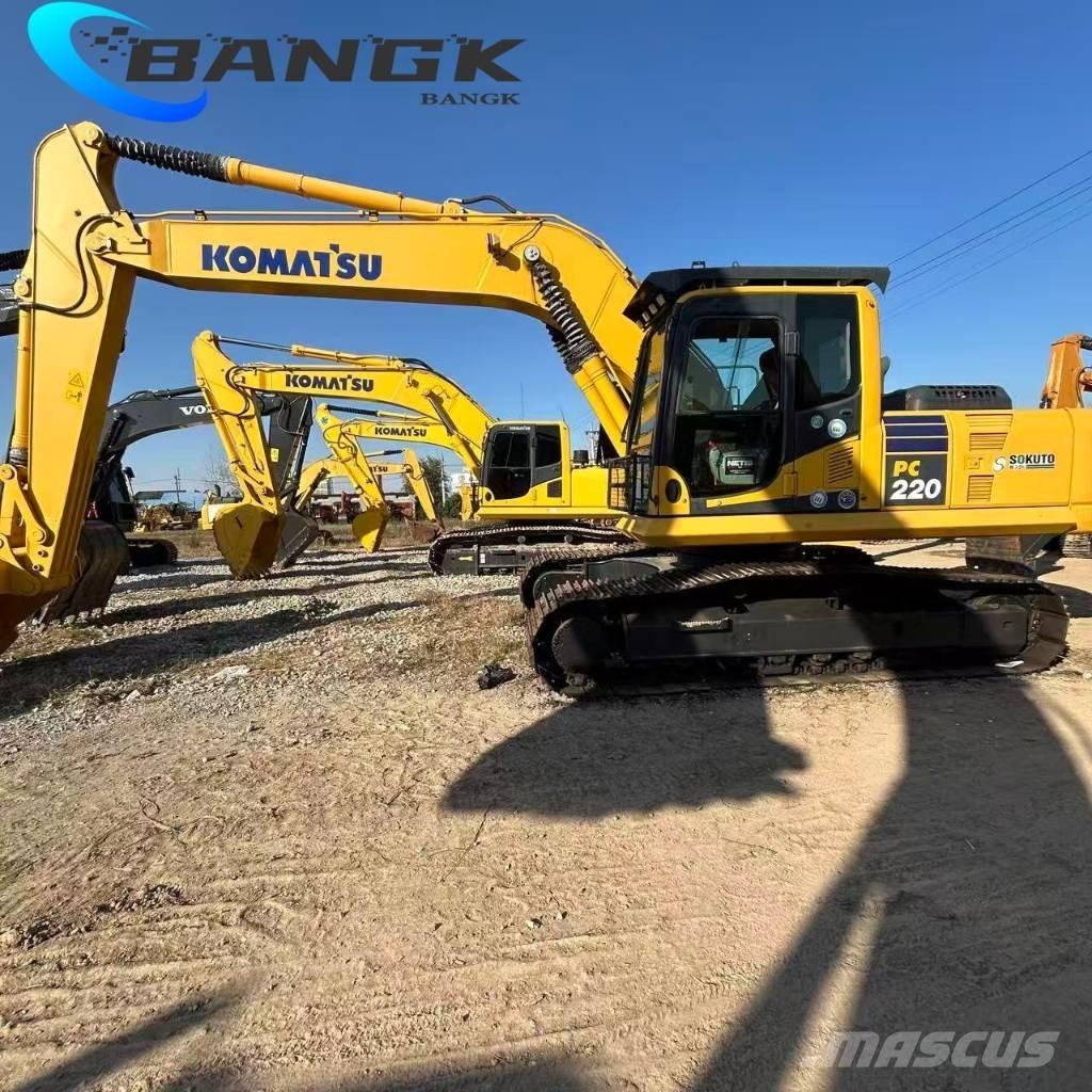 Komatsu PC200 Гусеничні екскаватори