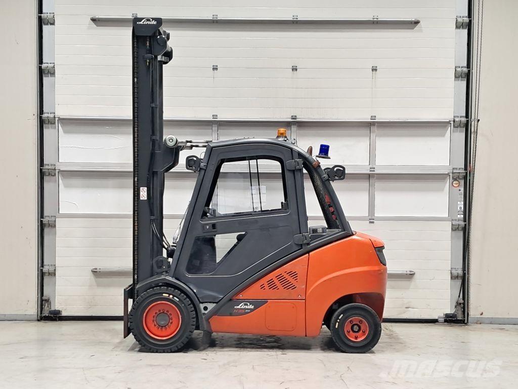 Linde H35D-02 Дизельні навантажувачі