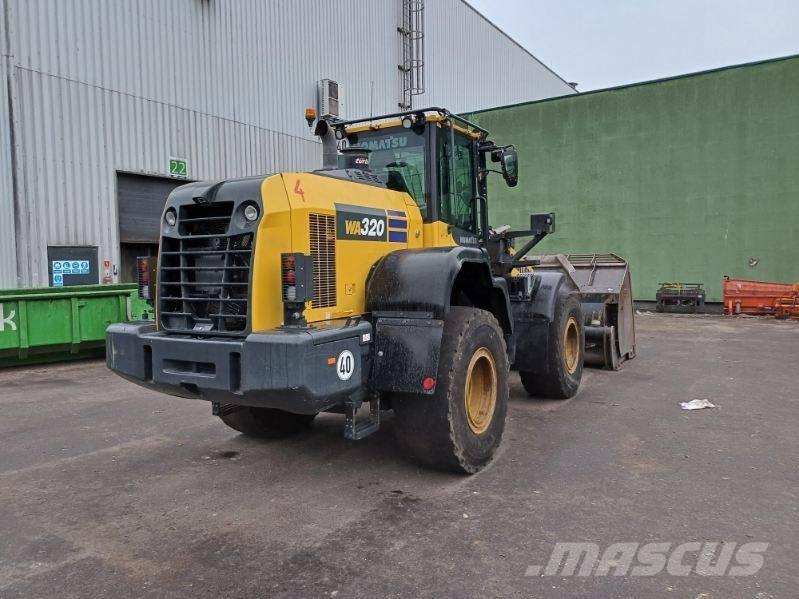 Komatsu WA 320-8 Фронтальні навантажувачі