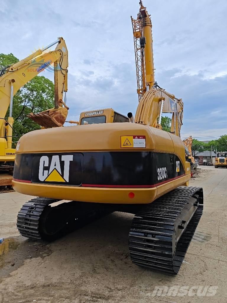 CAT 320 C L Гусеничні екскаватори
