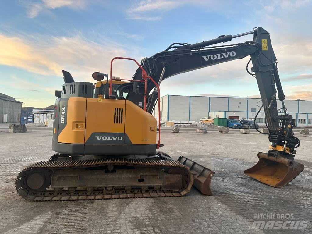Volvo EC145EL Гусеничні екскаватори