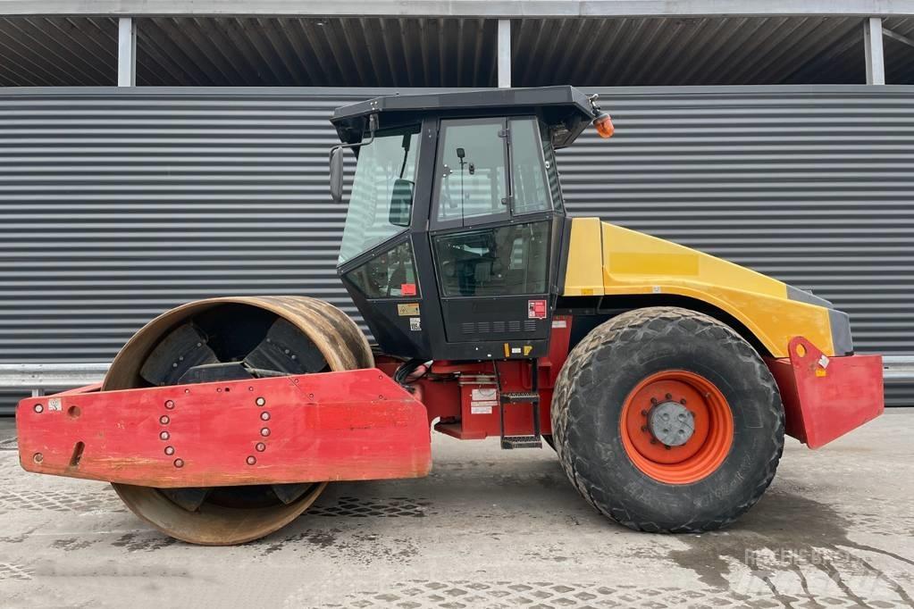 Dynapac CA302D Грунтові котки