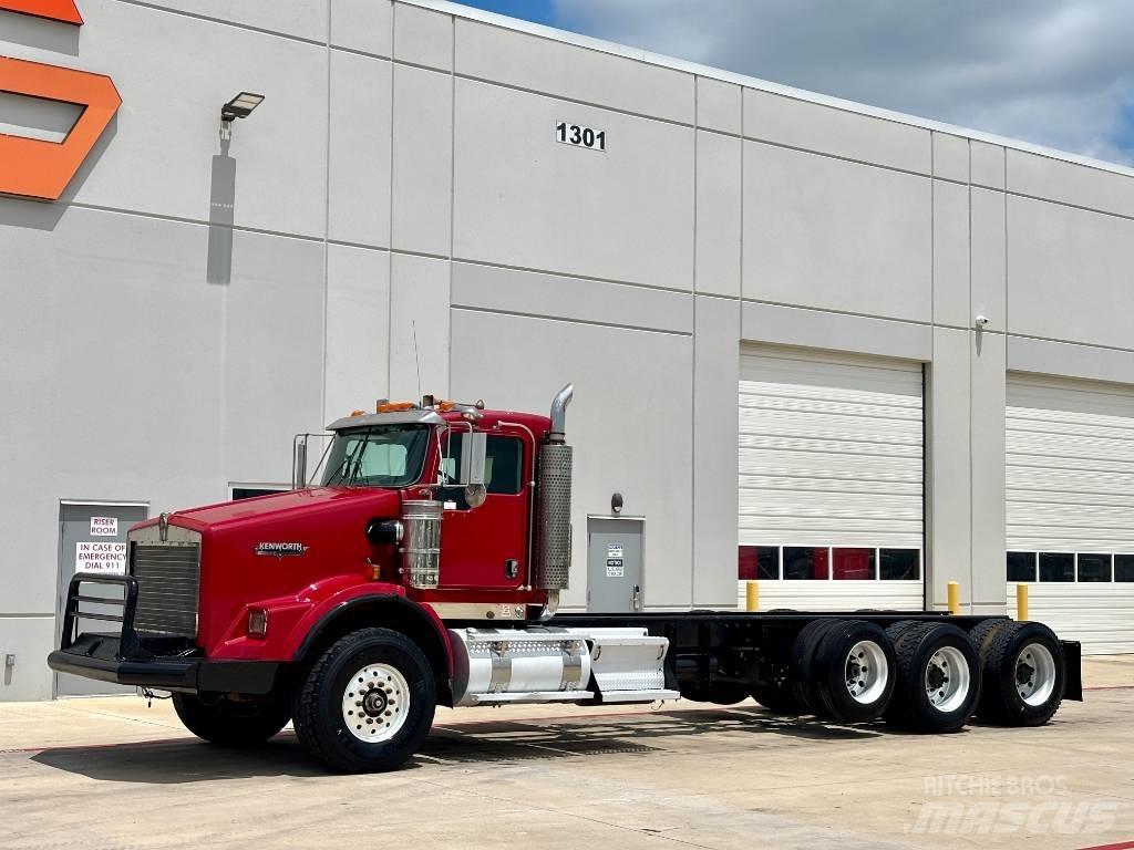 Kenworth T 800 Тягачі