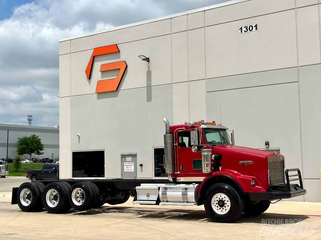 Kenworth T 800 Тягачі