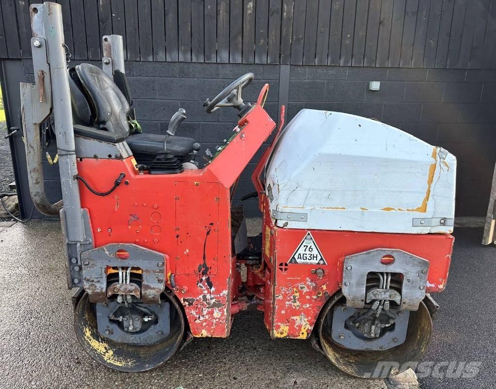 Terex TV 800 Котки тротуарні