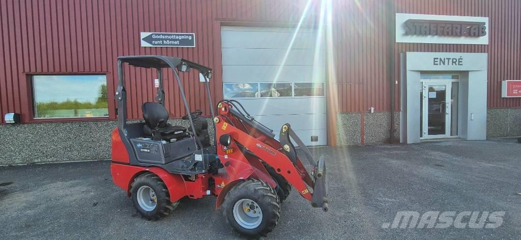 Flexitrac 1126 Багатофункціональне обладнання для вантажних і землекопальних робіт