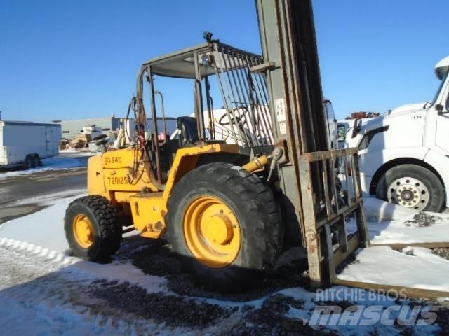 JCB 940 Навантажувачі підвищеної прохідності