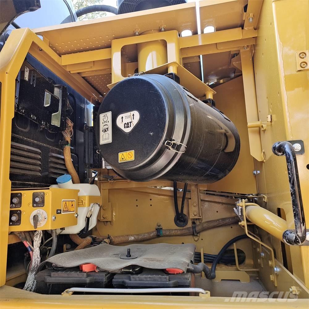 CAT 320 GC Гусеничні екскаватори