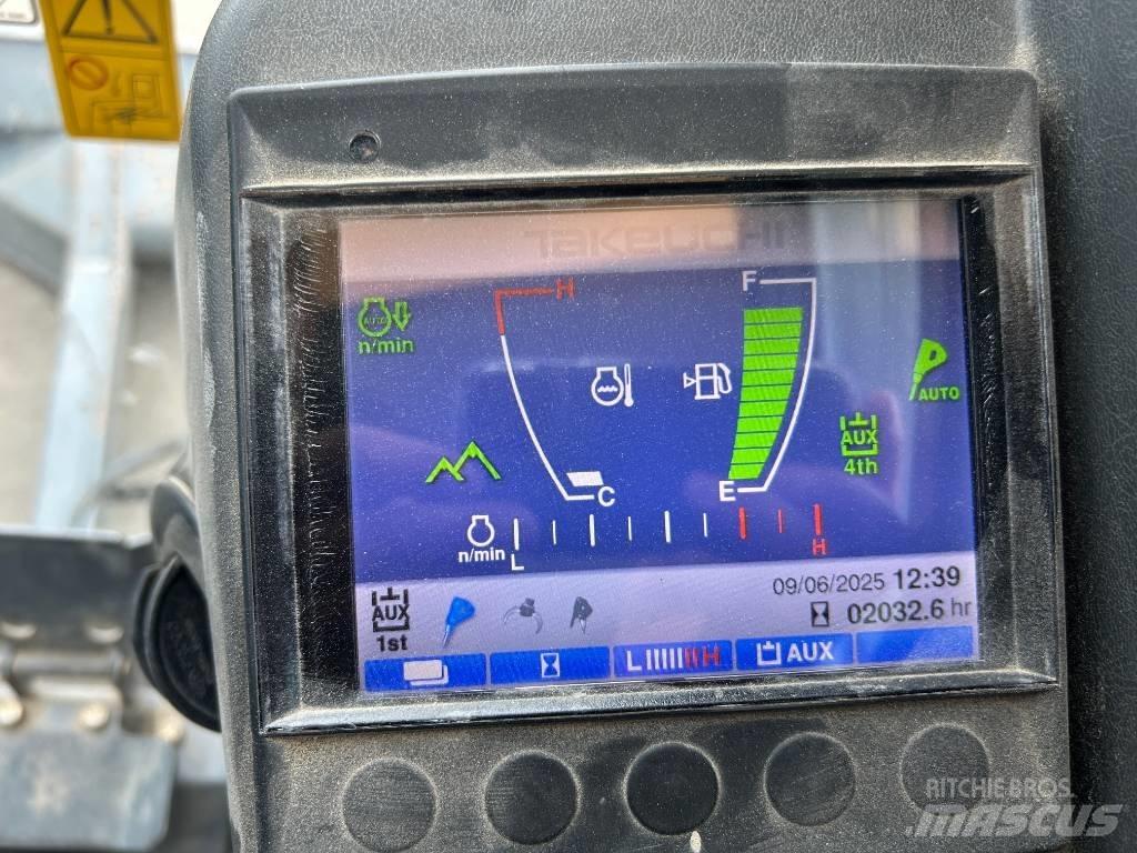 Takeuchi TB280FR Середні екскаватори 7т. - 12т.