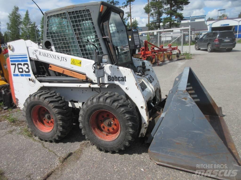 Bobcat 763 Малі навантажувачі