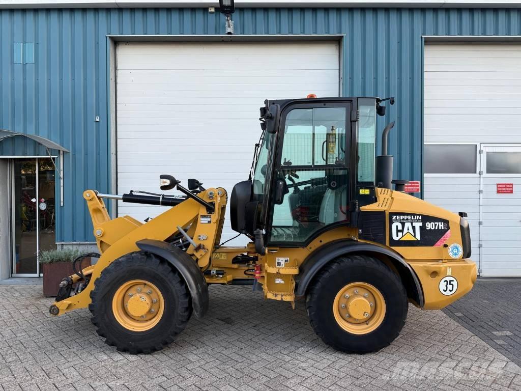 CAT 907 H Фронтальні навантажувачі