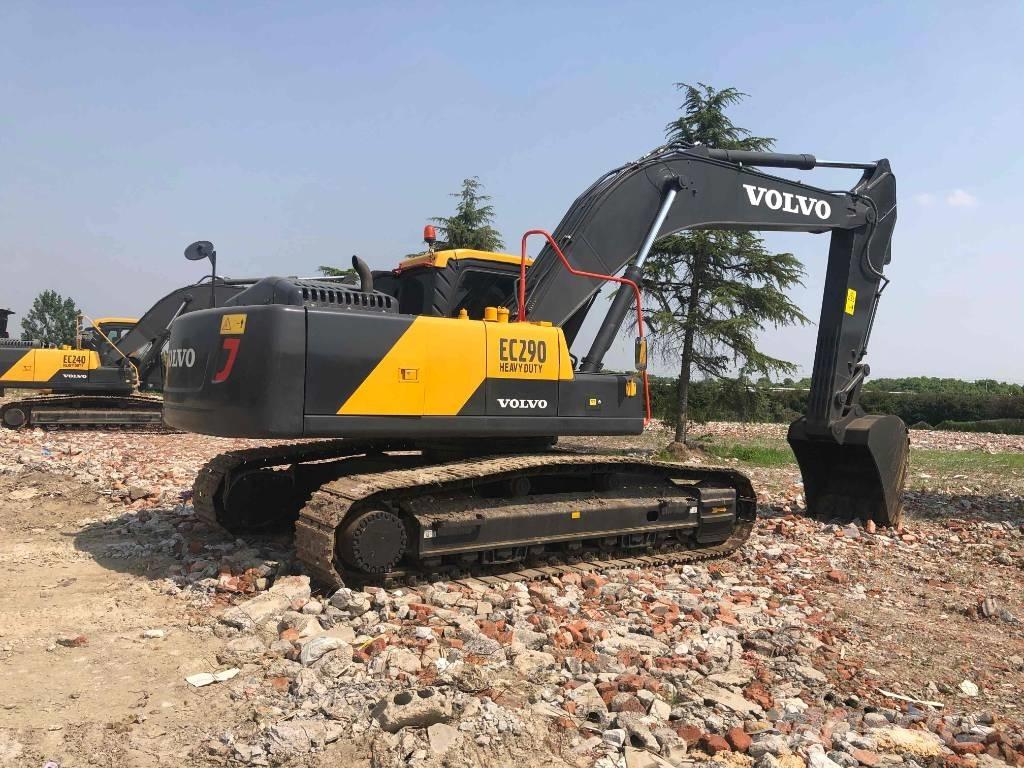 Volvo EC290 Гусеничні екскаватори