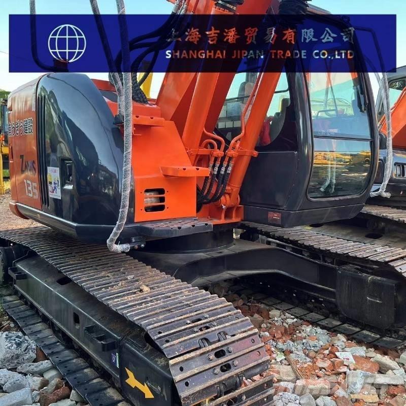 Hitachi ZX 135 Середні екскаватори 7т. - 12т.