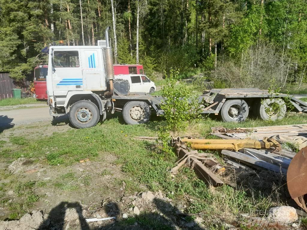 Volvo F12 Вантажівки-платформи/бокове розвантаження