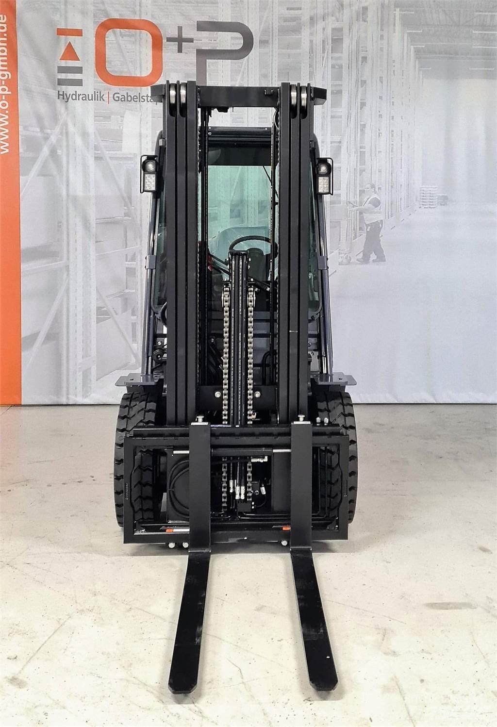 Toyota 02-8FGF30 Газові навантажувачі