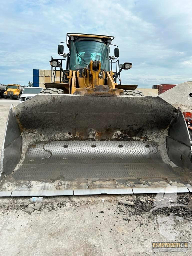 CAT 966 K Фронтальні навантажувачі