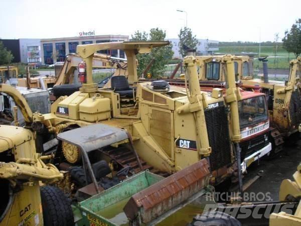 CAT D8L Гусеничні бульдозери