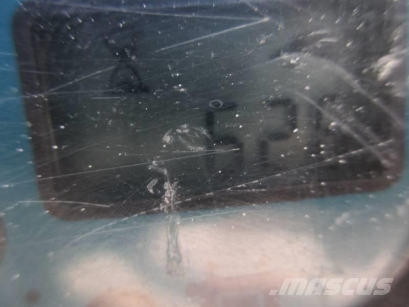 Haulotte Compact 8 Підйомники-ножиці