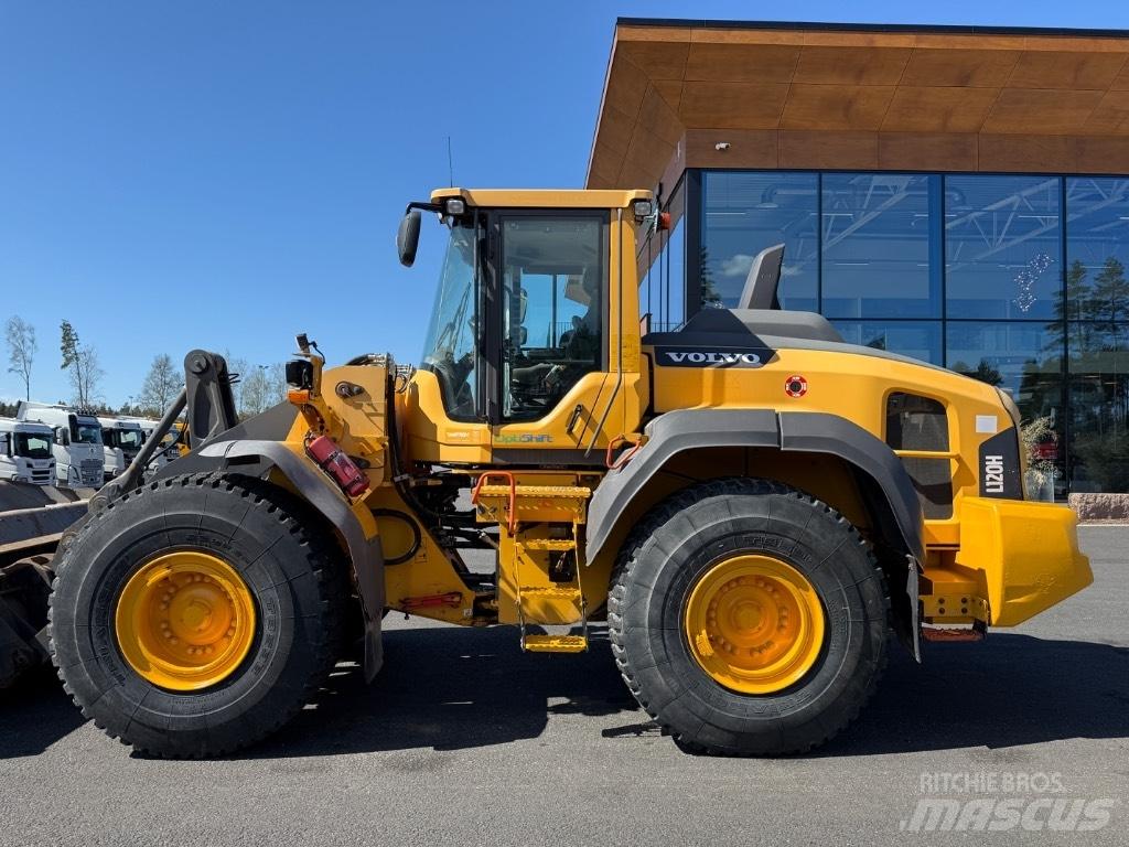 Volvo L120H Фронтальні навантажувачі