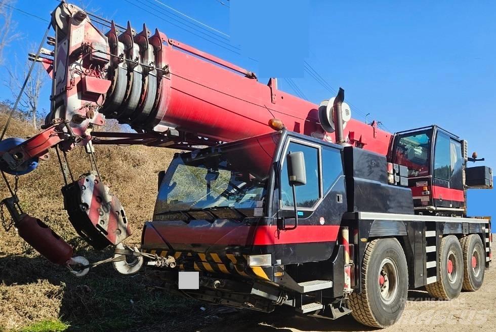 Liebherr LTM1055-1 автокрани