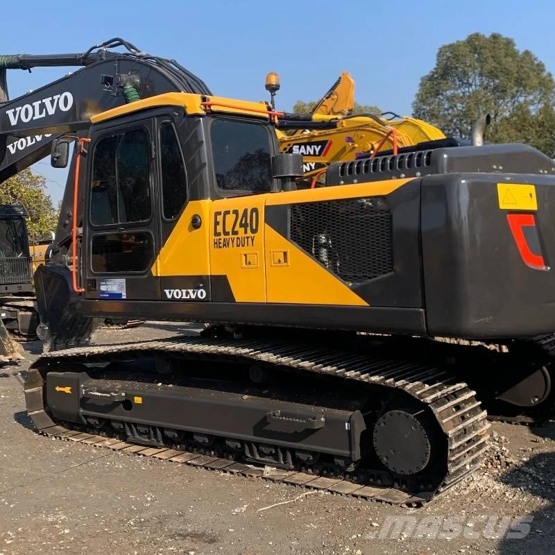 Volvo EC 240 Гусеничні екскаватори