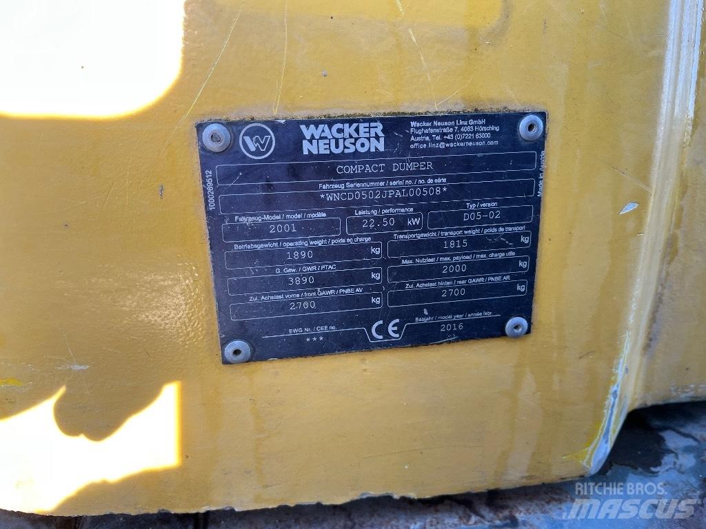 Wacker Neuson 2001 Міні самоскиди