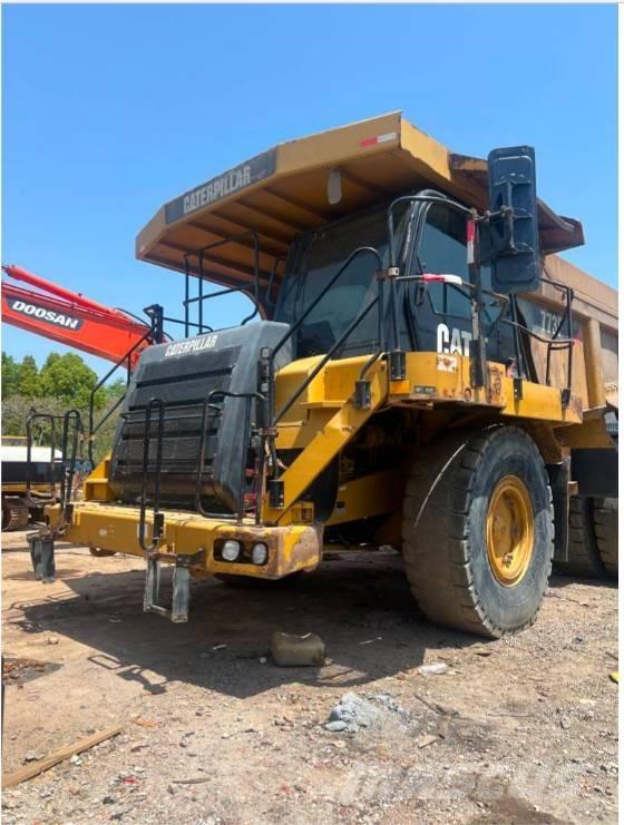 CAT 773 E Кар`єрні самоскиди