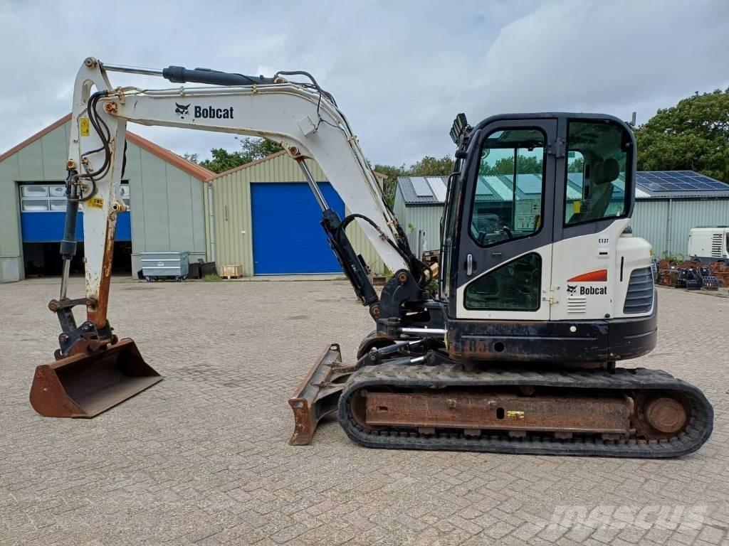 Bobcat E 85 Середні екскаватори 7т. - 12т.