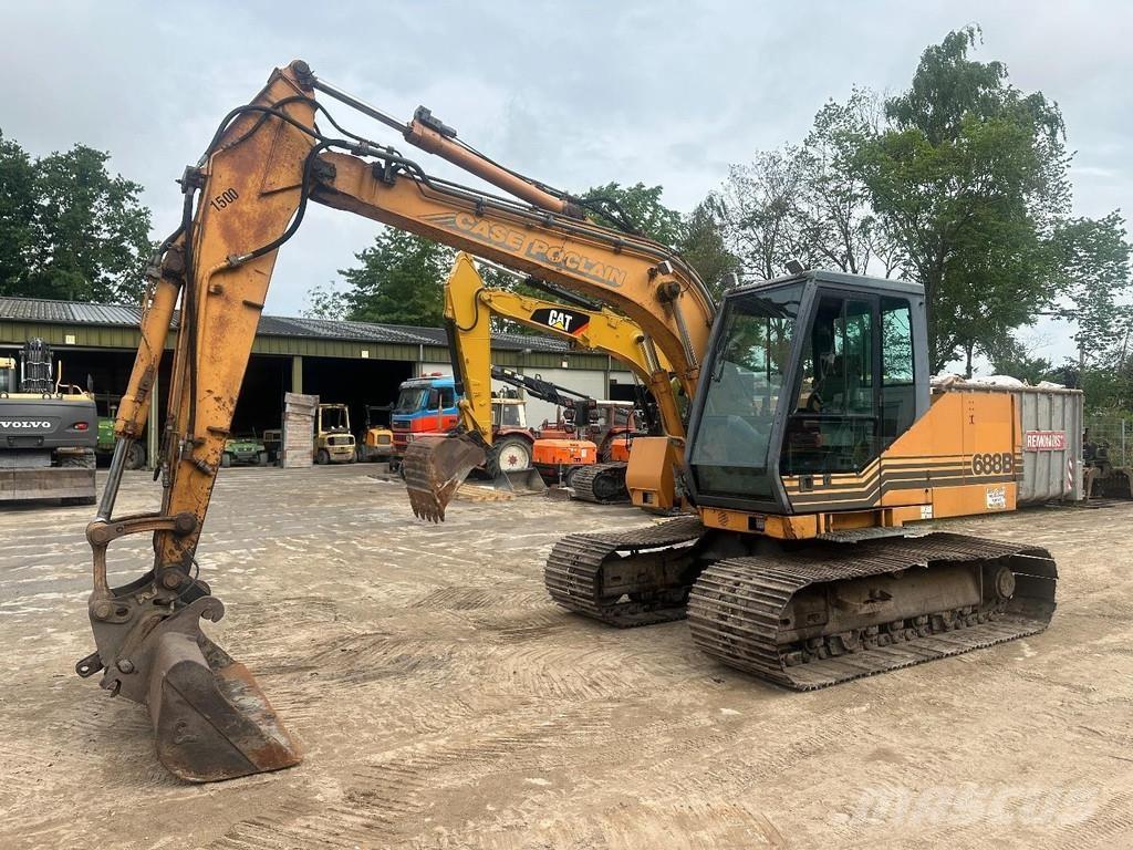 CASE 688 B 16 ton Гусеничні екскаватори