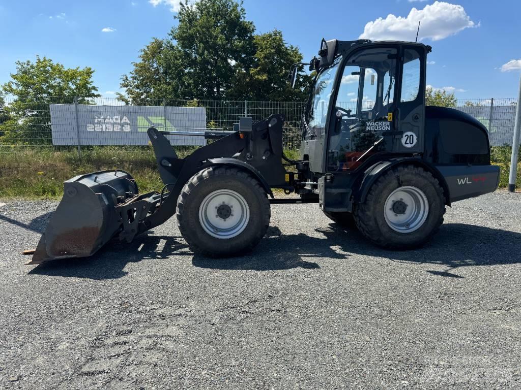 Wacker Neuson WL44 Фронтальні навантажувачі