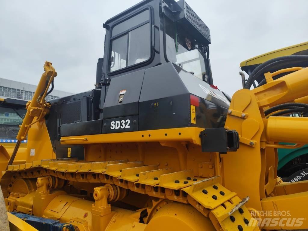 Shantui SD32 Гусеничні бульдозери