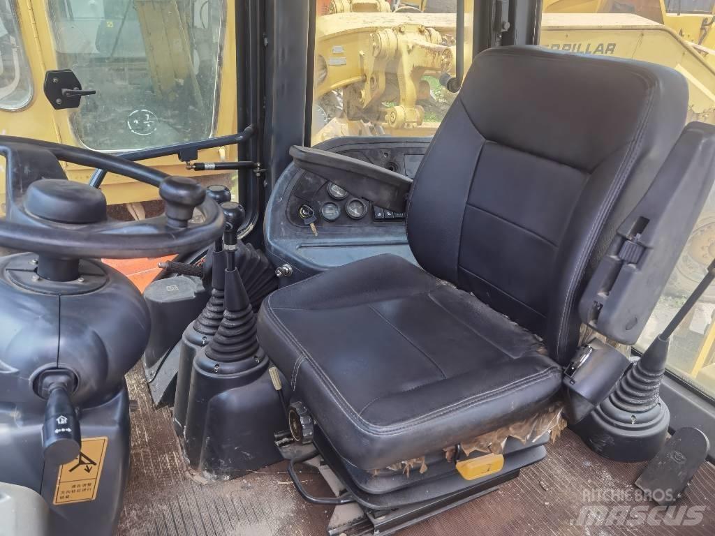 CAT 420 F Екскаватори-навантажувачі