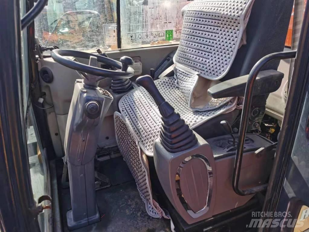 Hyundai R60W-9 Колісні екскаватори