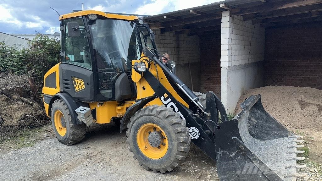 JCB 406 Фронтальні навантажувачі