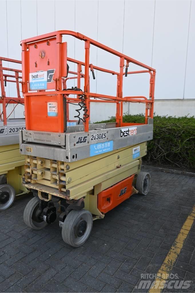 JLG 2030 ES Підйомники-ножиці