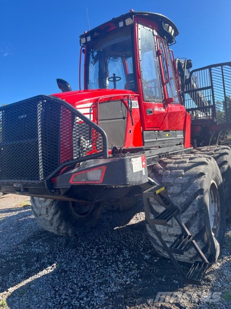 Komatsu 895 Форвардери