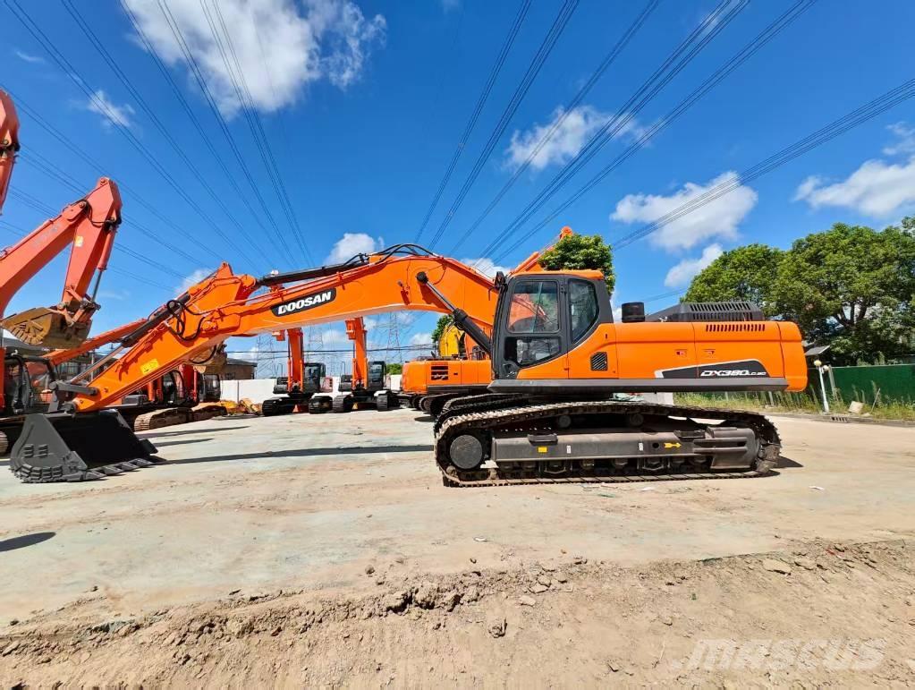 Doosan DX 380 LC Гусеничні екскаватори