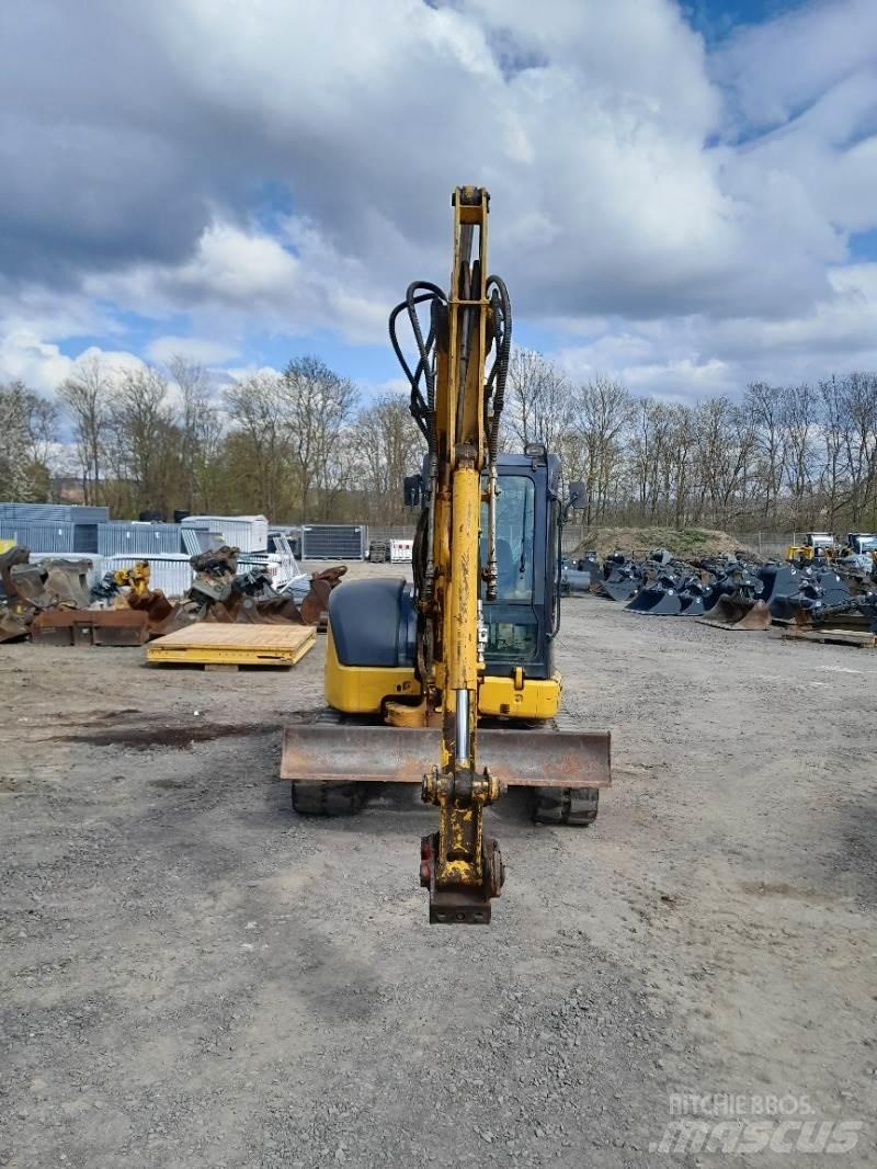 Komatsu PC55MR-3 Міні-екскаватори < 7т
