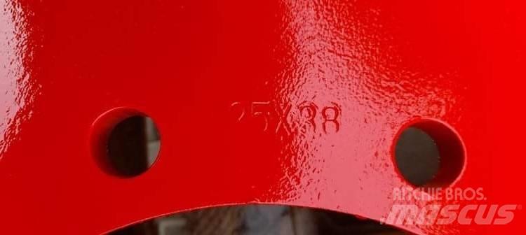 Fendt RIM 25x38 Колеса